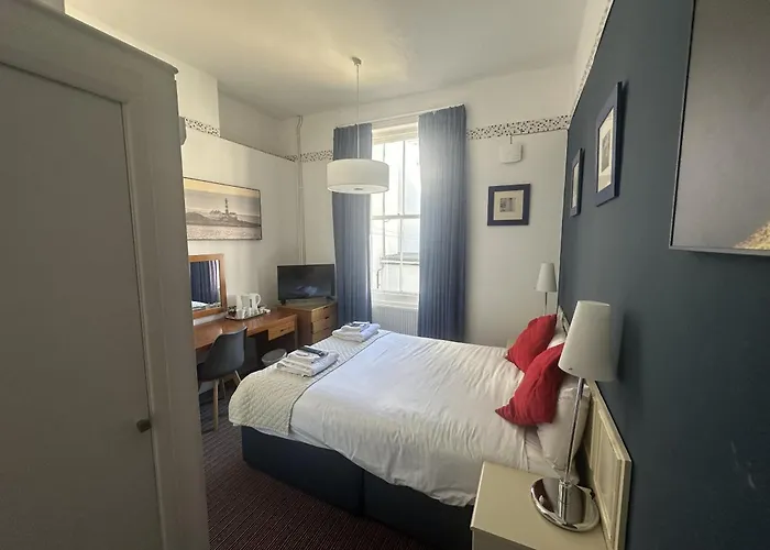 West Rocks Hotel